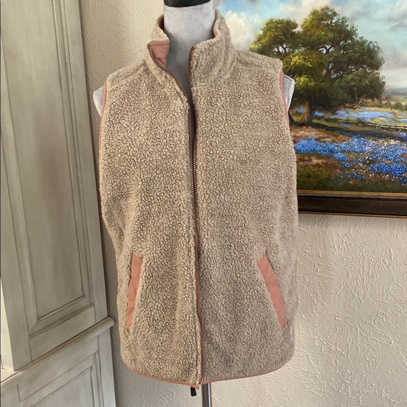 Carhartt Women's Quilted Vest - Peach - Picture 4 of 6